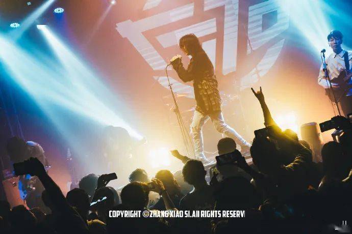 演出回顾无边界左右乐队2020巡演兰州站