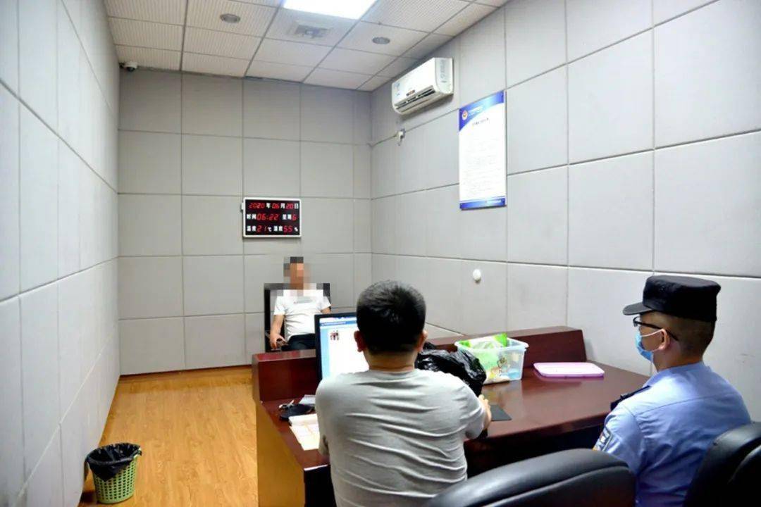 广元警方打掉一卖淫嫖娼窝点9人被抓