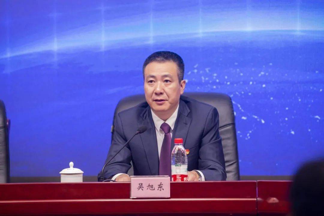 请人民阅卷决胜脱贫奔小康蔡伦故里谱华章