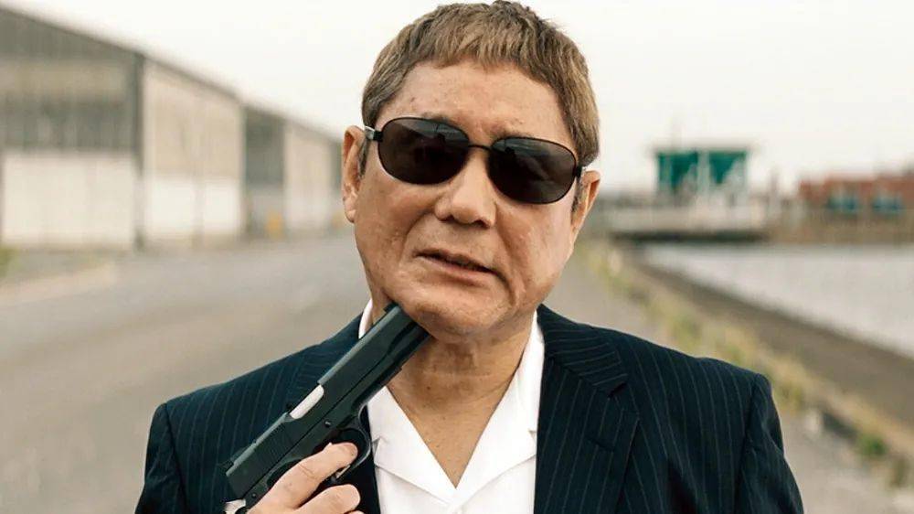 从乞丐到巨星,73岁净身出户却被情妇抛弃:这个糟老头坏得很,但我好