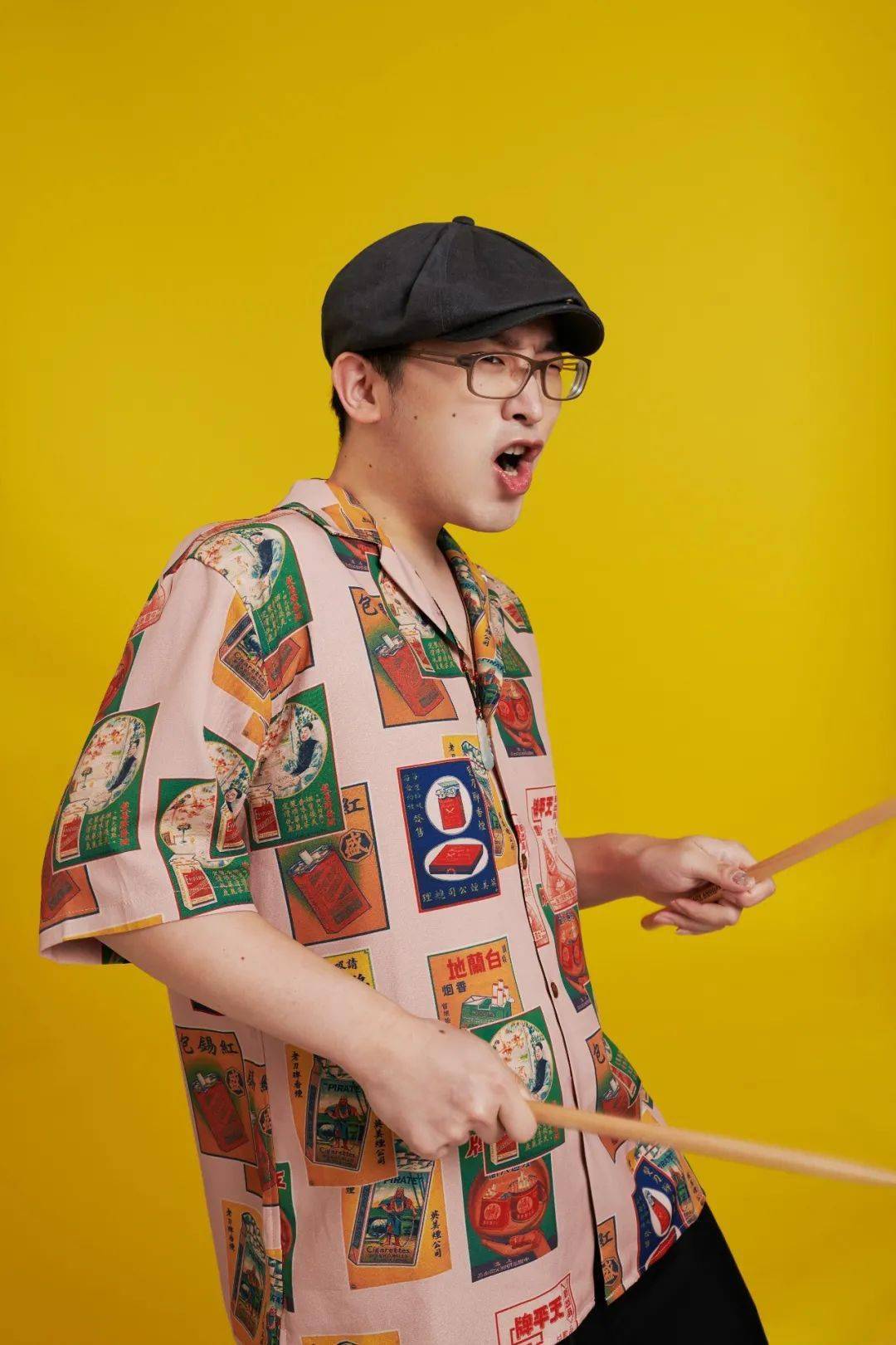 乐队风格主要以黑人音乐为主音乐元素有funkneo soulfusionhip