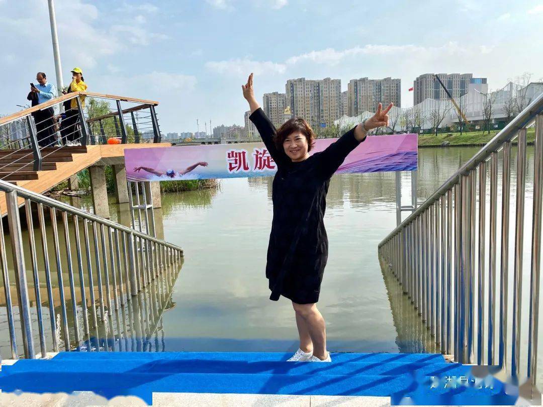 协会风采建湖县游泳协会参加合石杯2020年盐城第二届公开水域游泳比赛