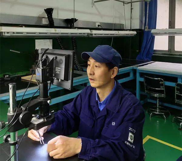 党员故事王荣军生产攻坚勇先锋