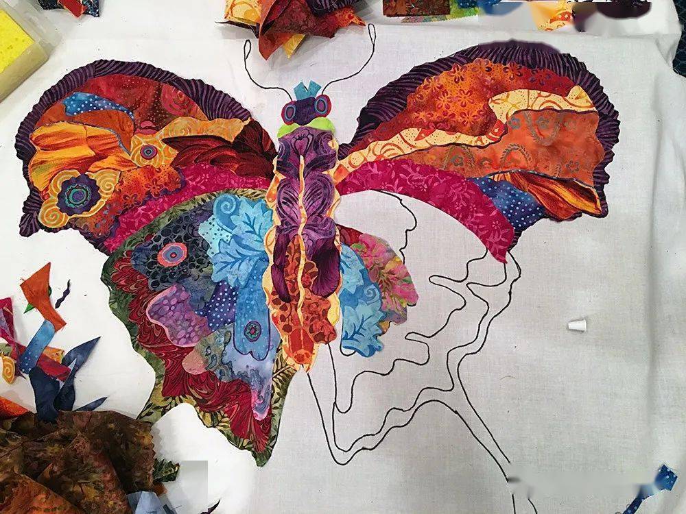 家家都有的碎布再小也能用不用针线剪几刀拼贴竟让众人都要模仿附教程