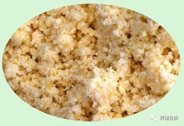 豆渣缺乏维生素和矿物质,应与精,粗饲料及青饲料合理搭配,用量不超过