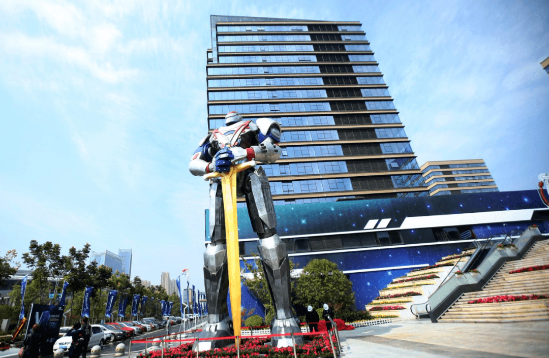 书记,厅长杨贵平说:"我们要坚持创新驱动,应用牵引,项目带动,开放合作