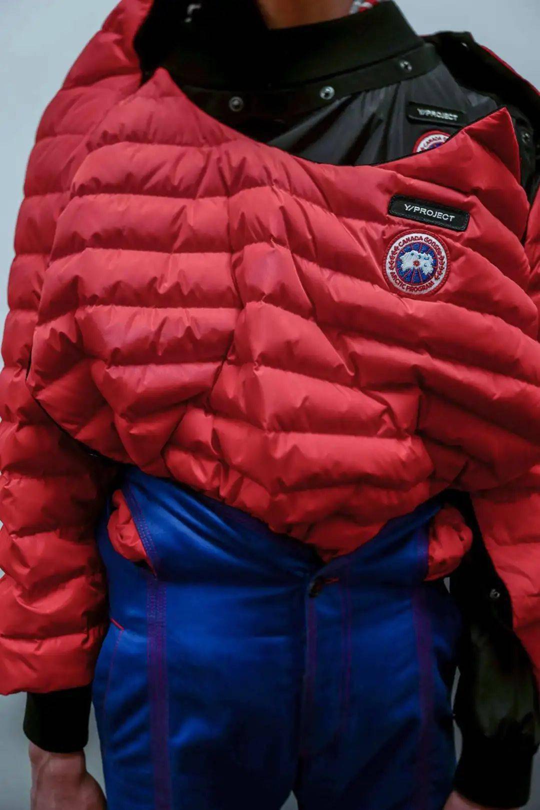 yproject与canadagoose首度联名喜爱不对称的一定要收