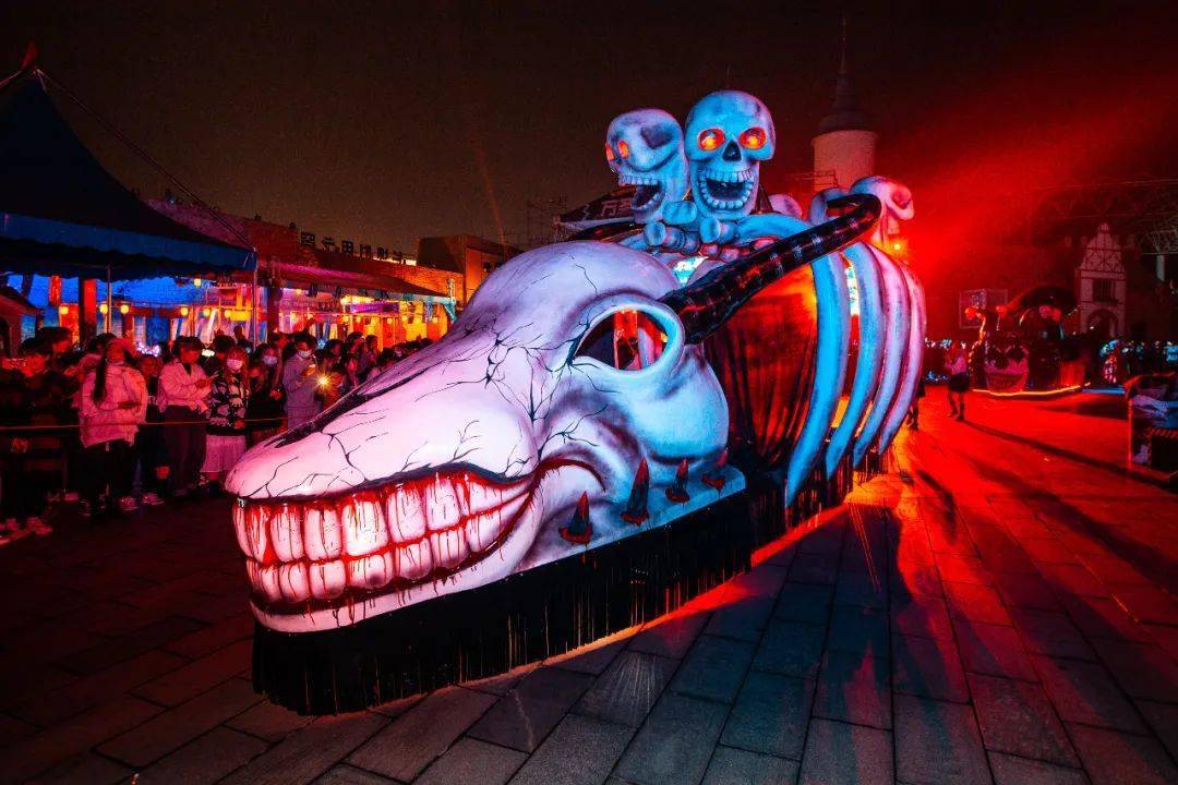 微博千万大v疯转全国最帅鬼屋npc评选长沙将夺冠