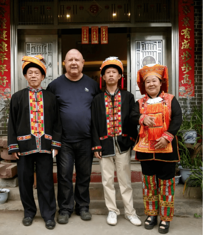 女人泡脚1物大肚腩没了失眠好了不想满脸皱纹不妨试试