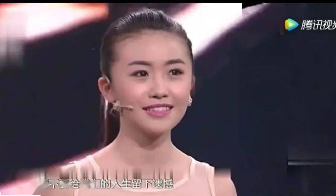 参加节目录制2013年,赵宇昕作为青年代表参与央视《开讲啦》录制,向