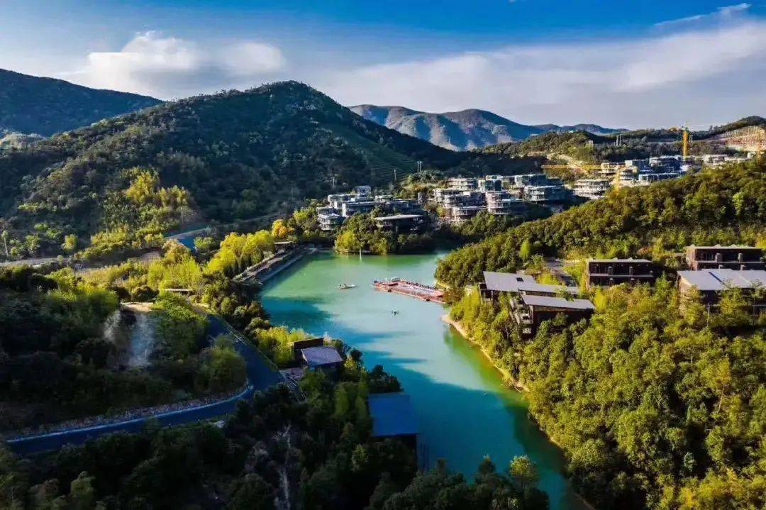 【度假美食】061999起/2晚--莫干山郡安里度假酒店度假套餐——仅售