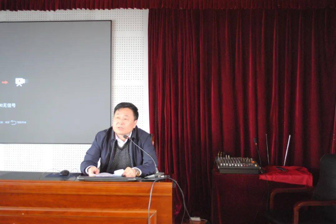 县委统战部常务副部长,县民族和宗教事务局局长张洪喜作动员讲话县委