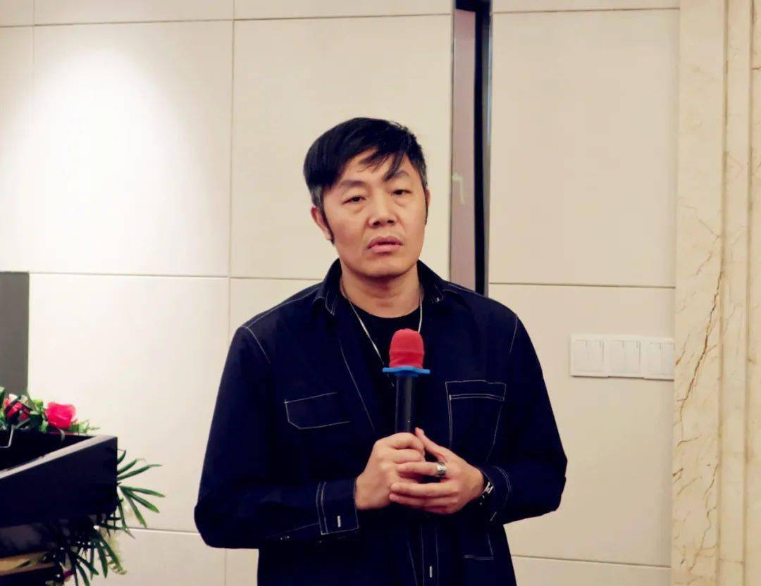 广东省江西商会61商会信息我会召开服装服饰专委会