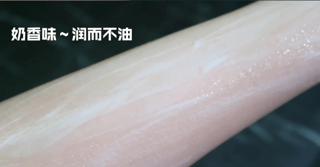 懂得往脸上抹油的女人还打个p的玻尿酸