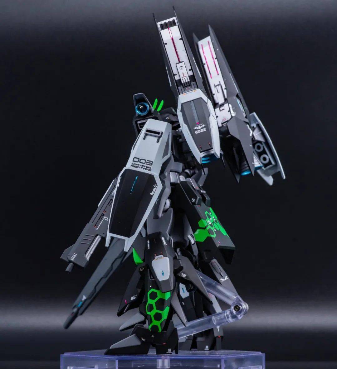 帝提姆高达改造,完全暗黑化涂装