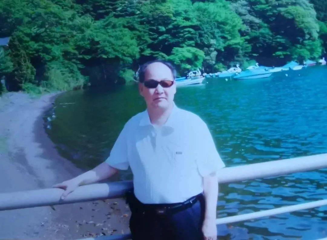河南平顶山张玉亭丨词两首