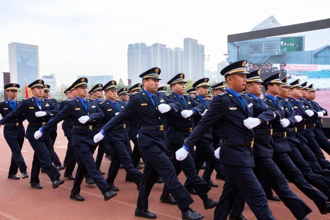 全省城管执法强转树专项行动成果展示暨比武汇演活动在唐山体育公园