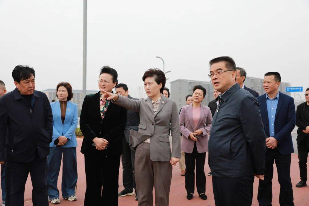 【头条】全力办好旅游节 全面展示新形象—市委副书记,市长李爱武来