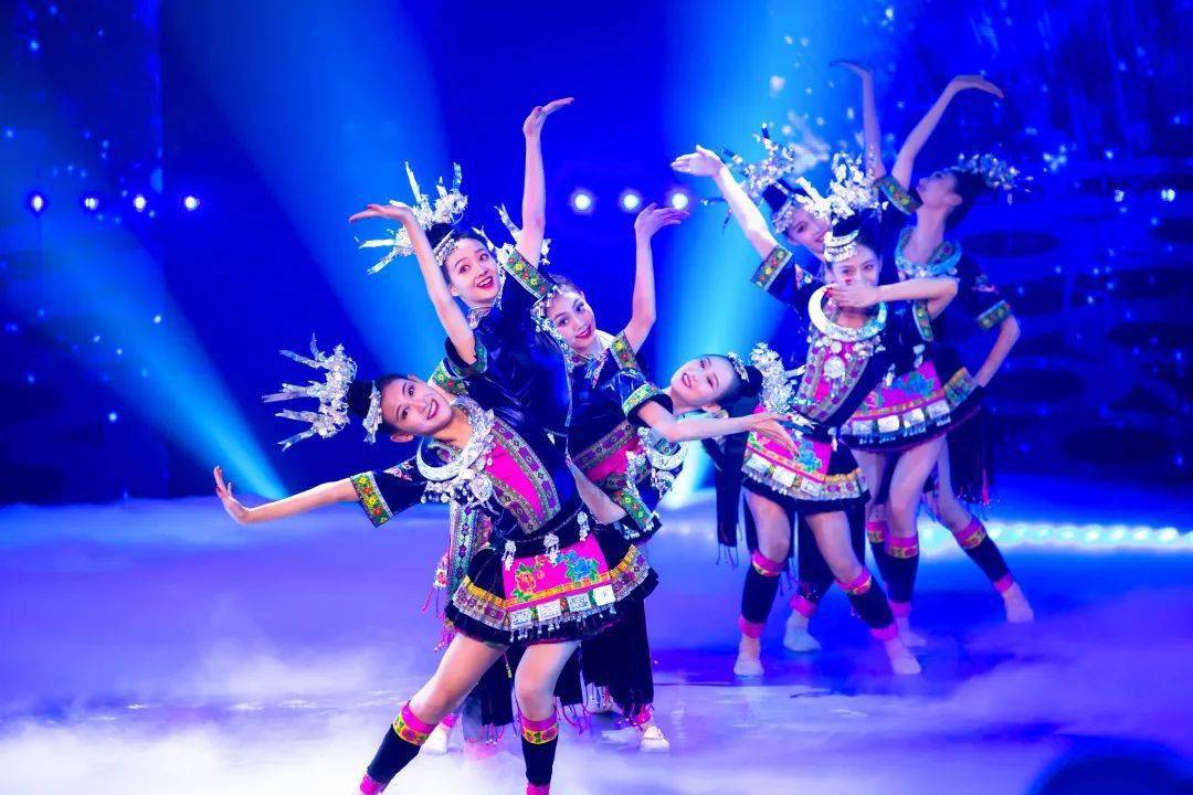 齐舞2冠军之夜他们在一起随心起舞