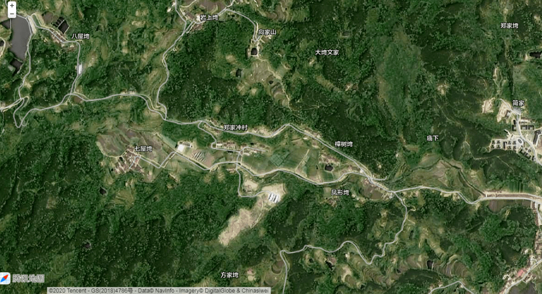 从卫星云图上看,湖北省黄冈市英山县,层峦叠嶂,丘陵起伏,群山环抱中的