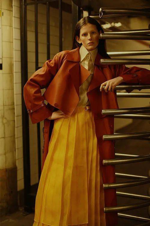 从被拒绝到被追捧:布尔乔亚风如何回归大众衣橱?_风格