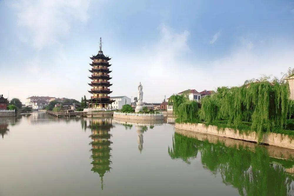 戴南镇"河边公园"点缀村庄美