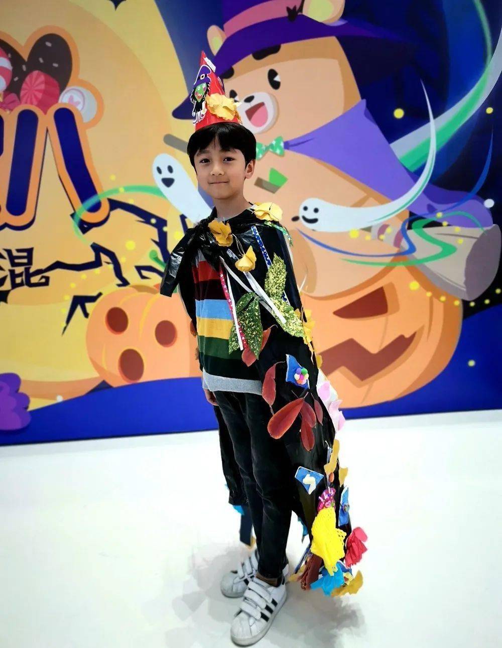 juliard万圣节活动回顾变装秀亮点频现塑料袋也能穿在身群魔乱舞多图