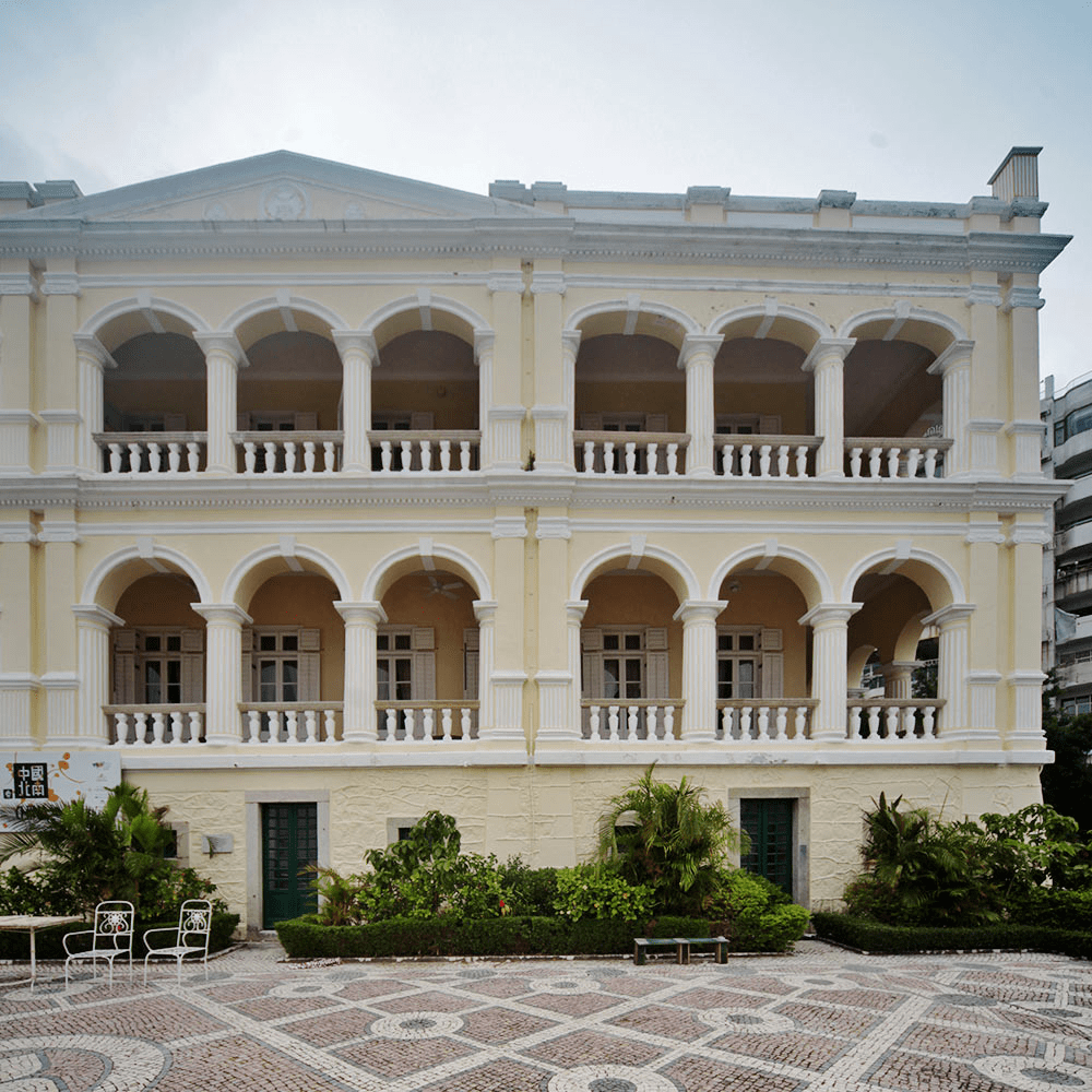 高贵优雅的澳门主教山珠海就能看到