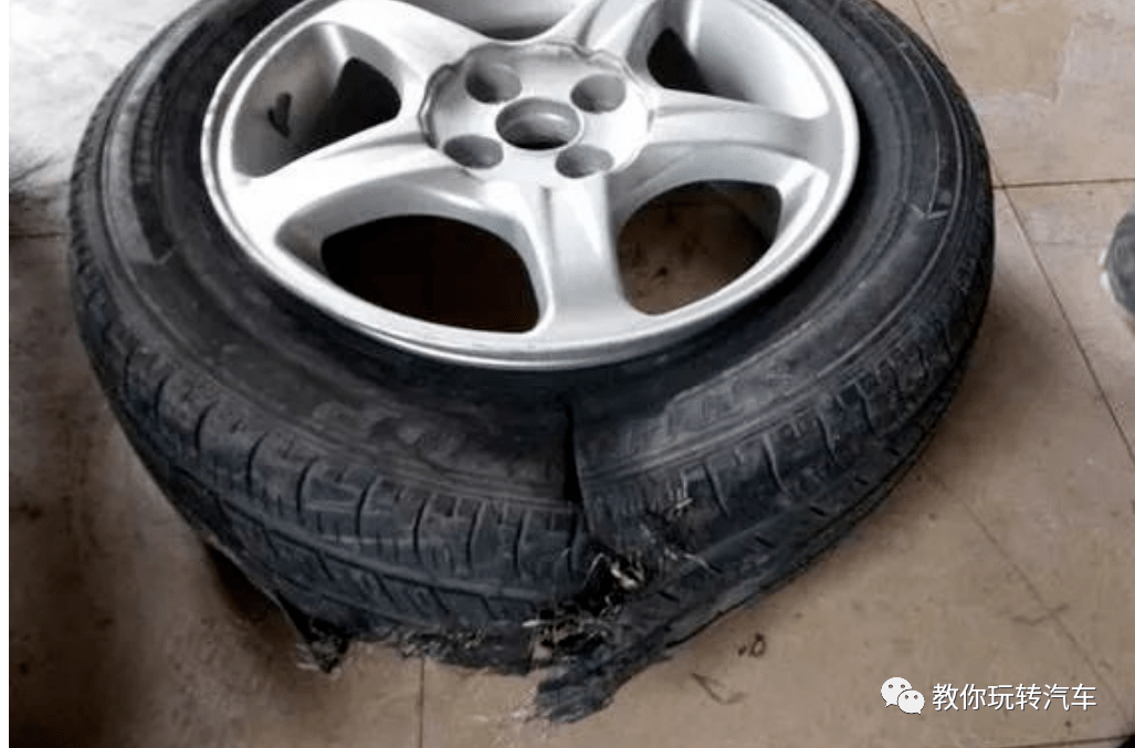 车辆高速炸胎100km吉利瞬间失控车主这质量我可以吹一辈子