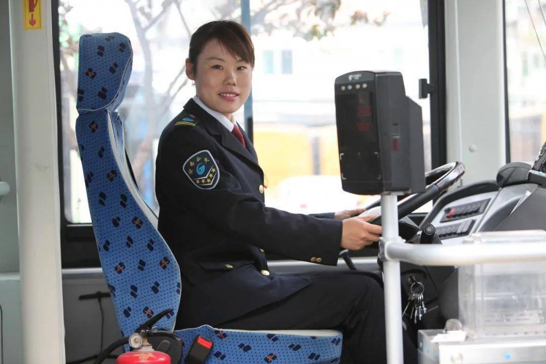 交通运输职业风采展示道路客运汽车驾驶员