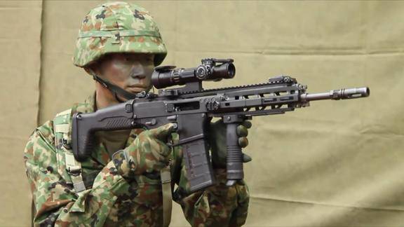 日本自卫队30年来首次换新步枪造型时髦单价2万元人民币