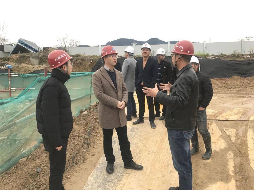 龙泉市住房和城乡建设局党组书记局长周光洪秉持匠心情怀致力龙泉复兴