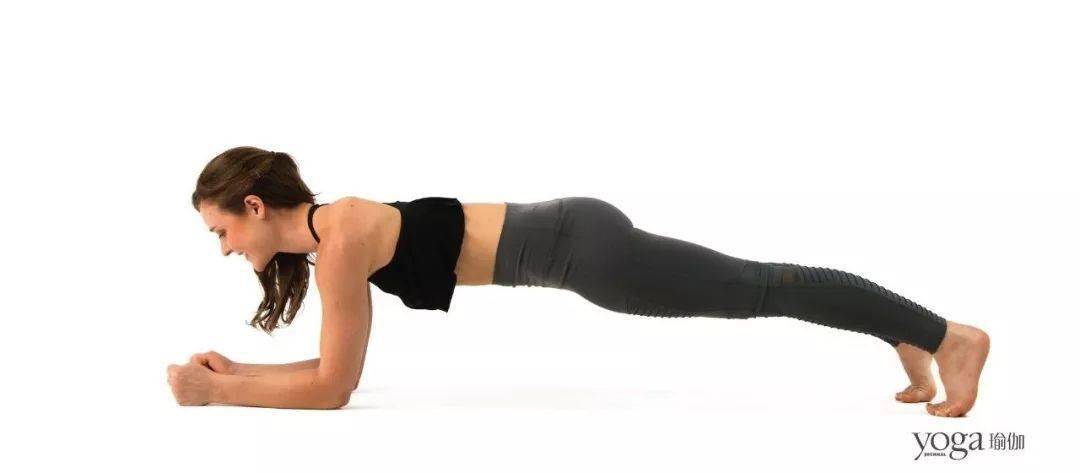 工作越努力肩颈越劳损四个瑜伽体式帮你及时止损