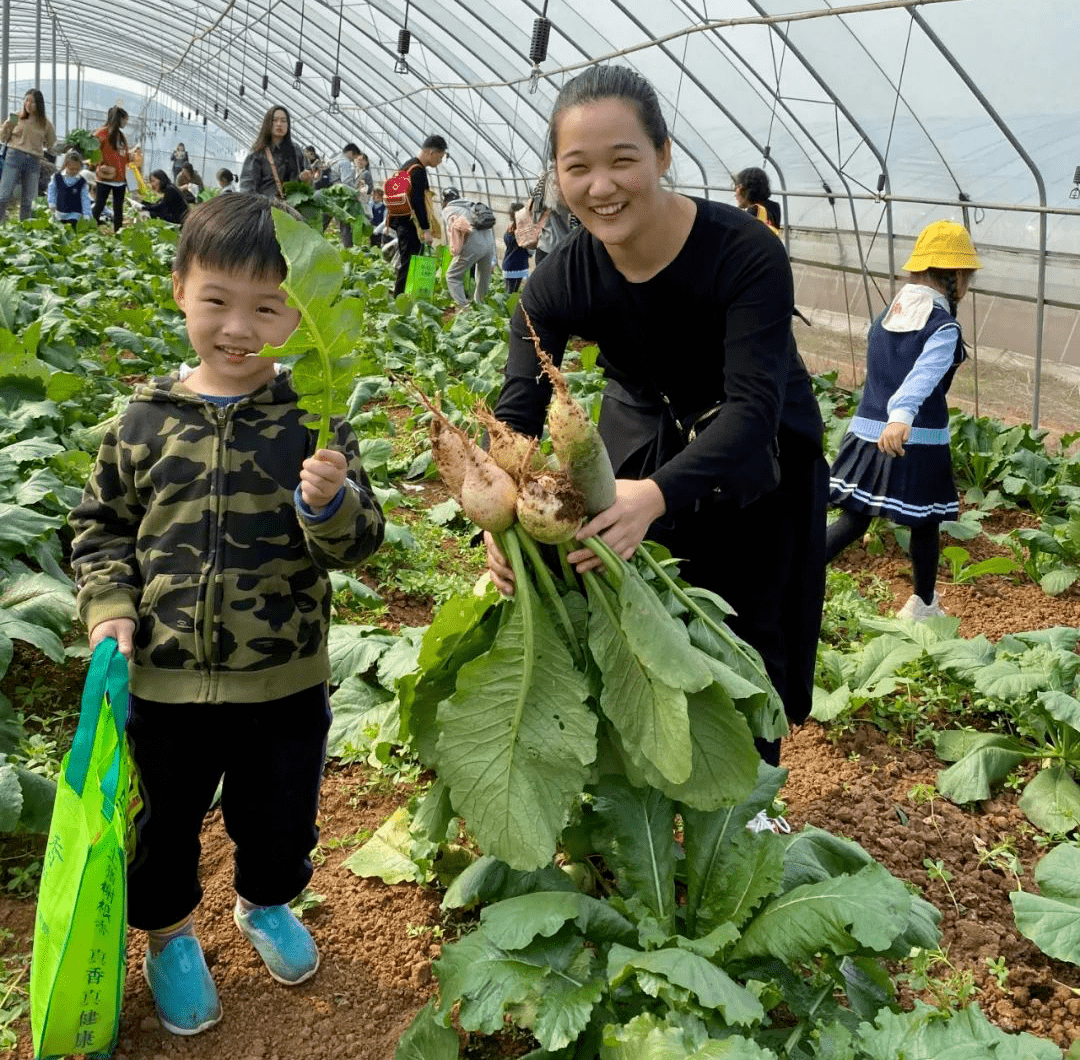 "童心同行 助力成长"——丹阳园亲子秋游活动_手机搜狐网