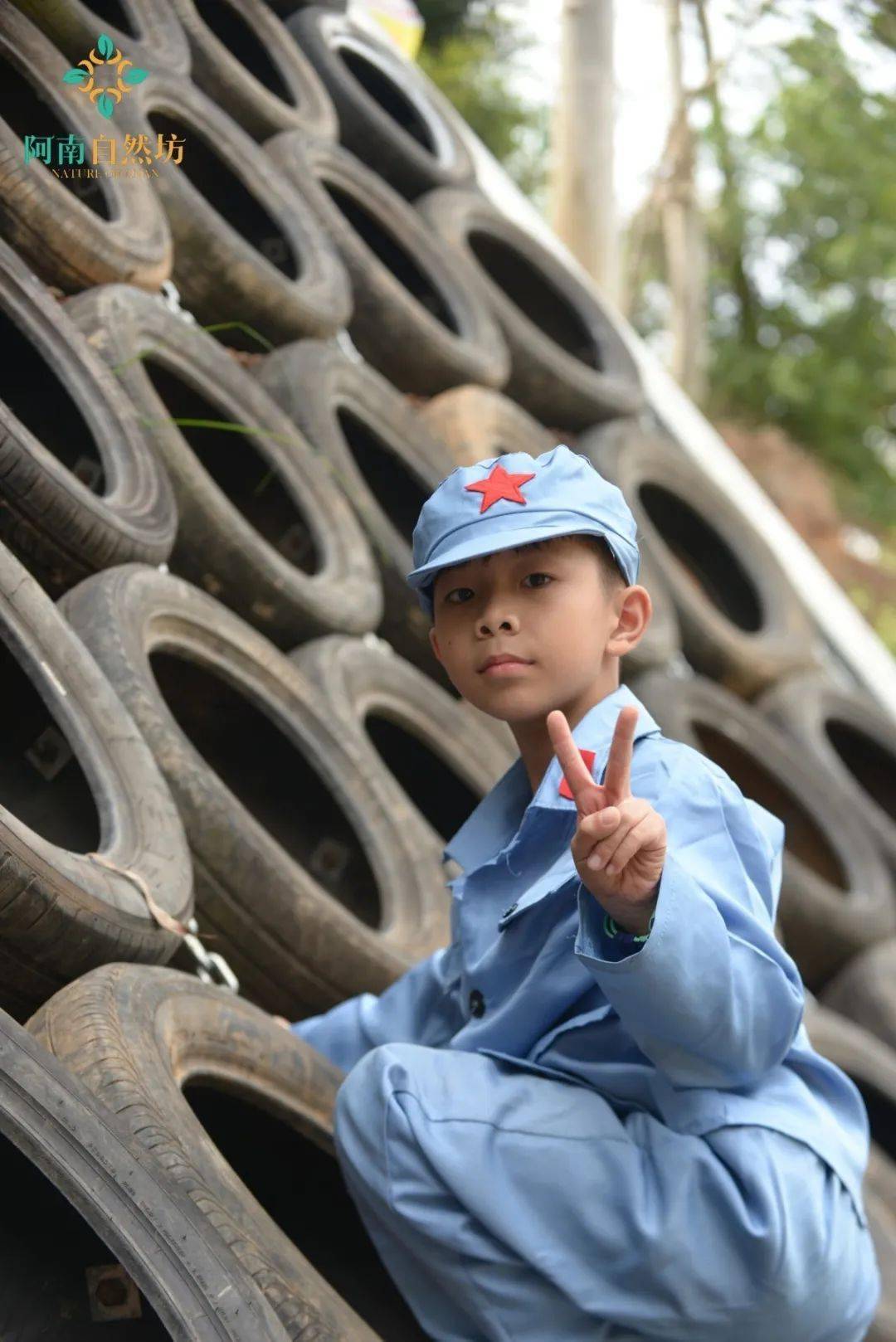 品无尽稻香重温红军苦追寻秋地里的那一抹金黄