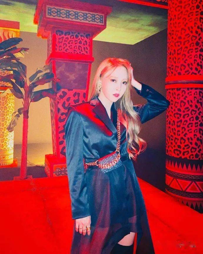 这次初舞台发型妆容造型都获得超好反应的女团爱豆