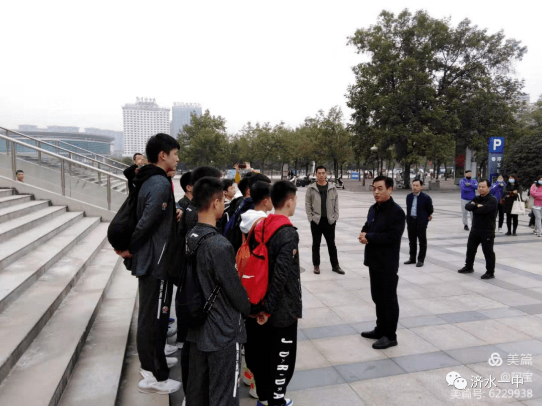 济水一中男篮队代表济源队出战2020年河南省"中国体育彩票"青少年篮球