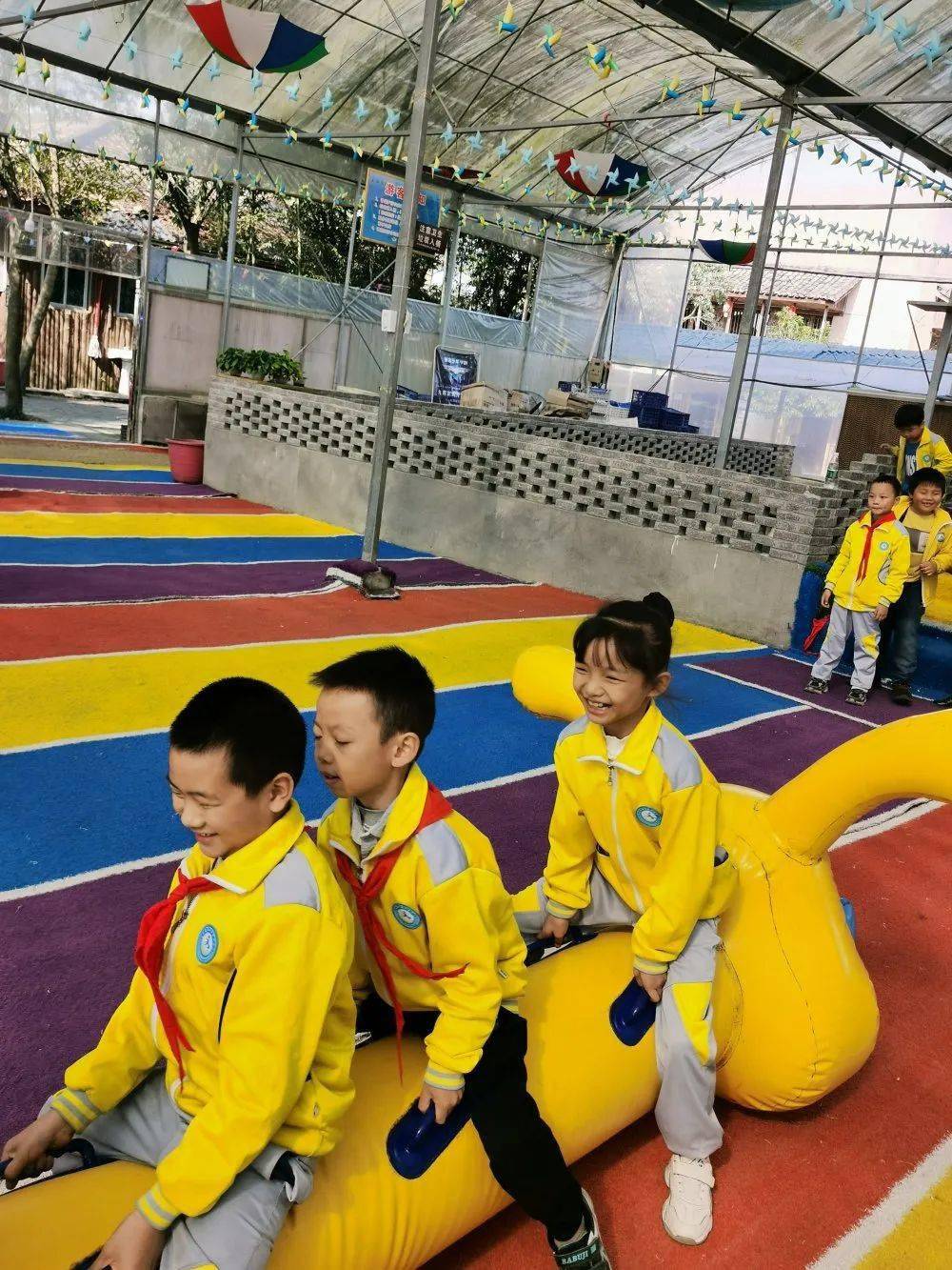 体验农耕大乐趣争做时代小劳模宜阳二小2020秋季研学活动