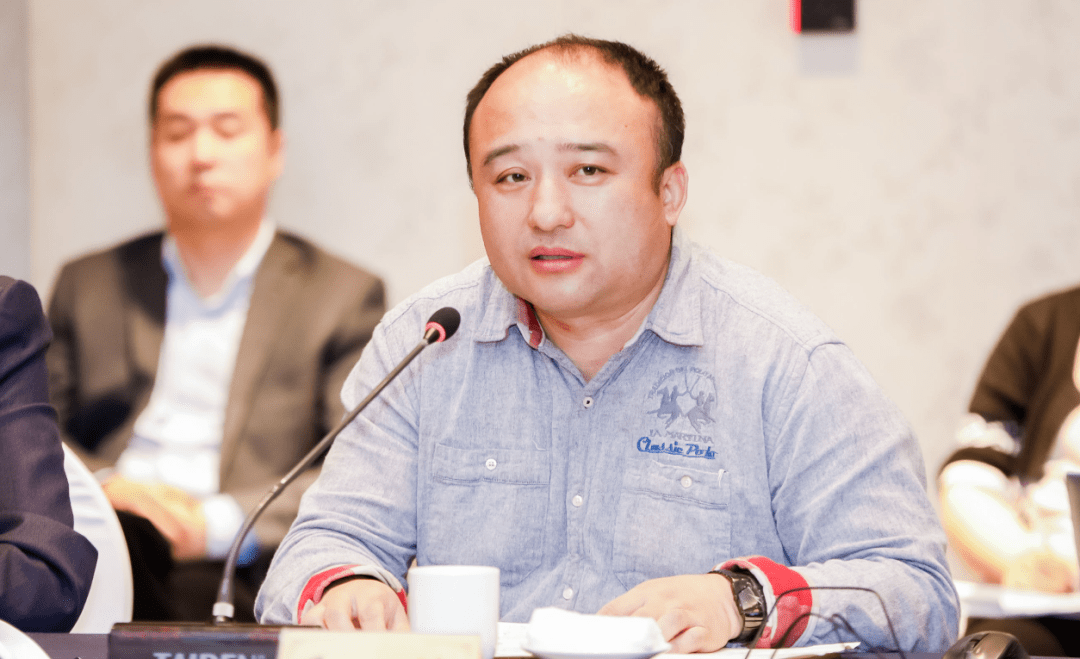 中国酒业协会黄酒分会副理事长毛健中国酒业协会黄酒分会秘书长毛勇毛