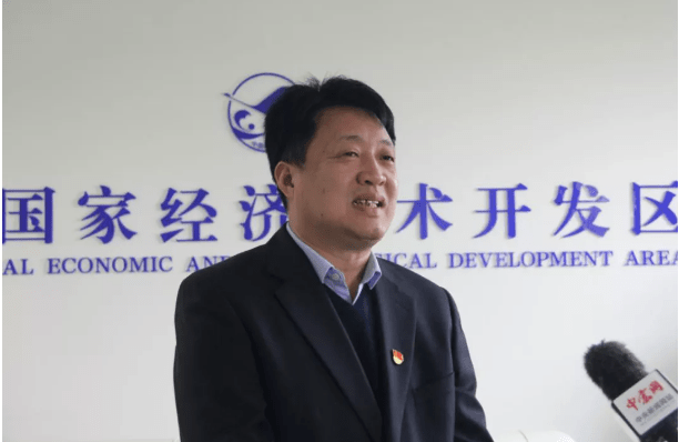 李雷接受记者采访李雷介绍,他们主要围绕四个方面,做好做实服务工作