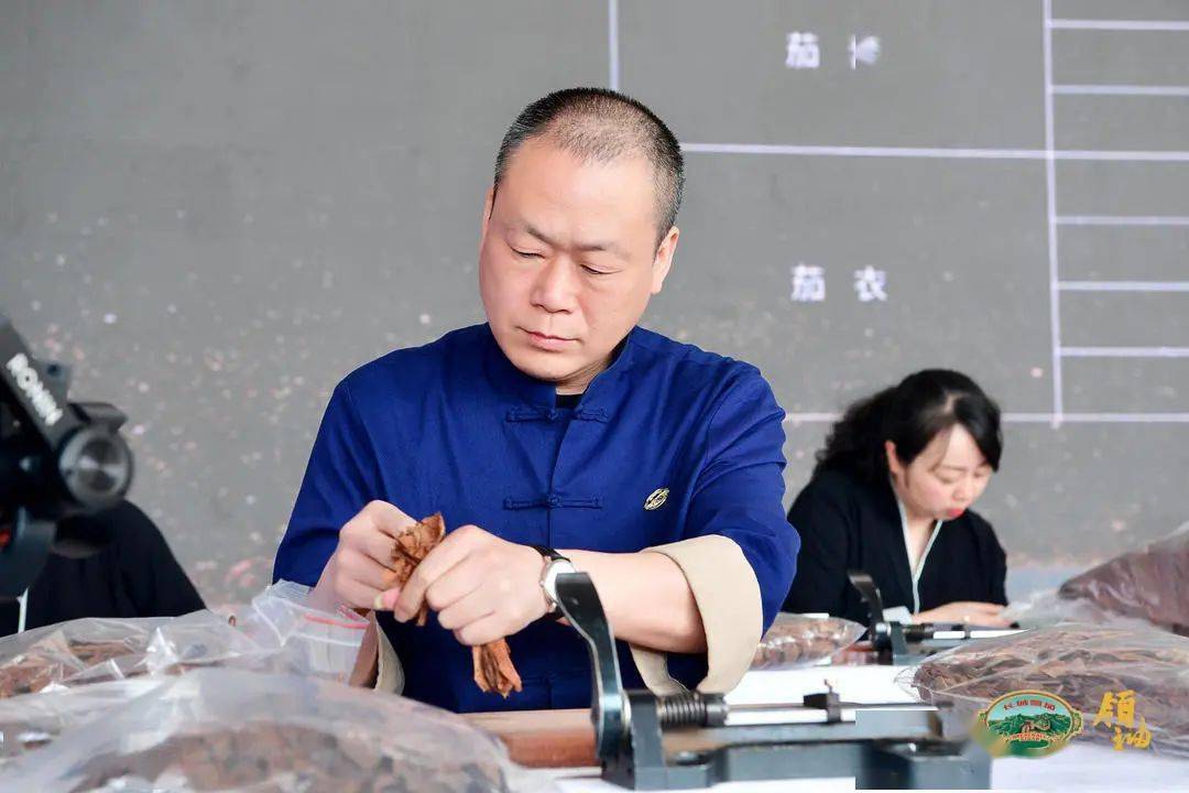 雪茄配方味道大賽芳香四溢,浩月長春四大國手匠心獨運