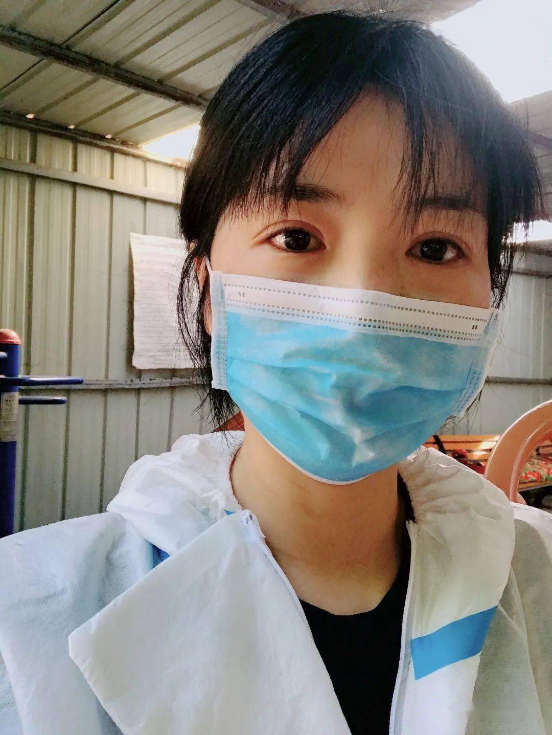 左香珍在疫情期间的工作照.受访者供图