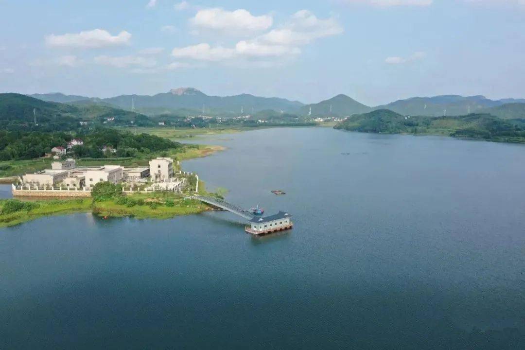 罗河 来自搜狐网