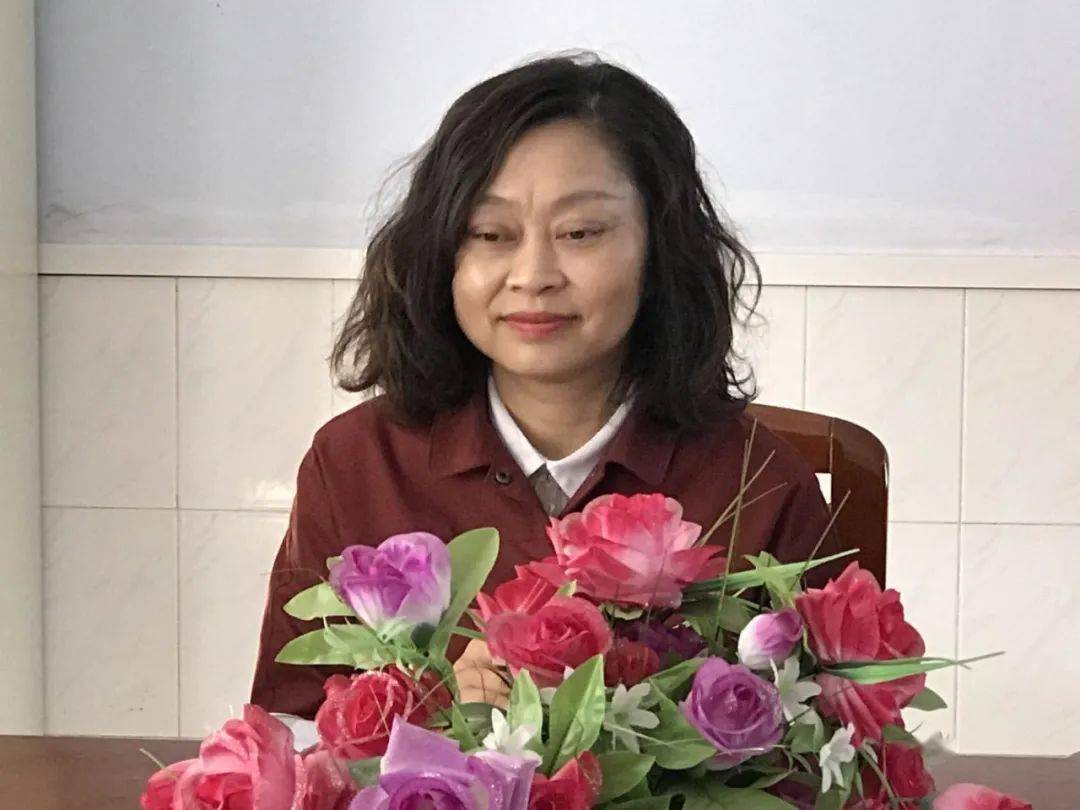 师指一条路烛照万里程