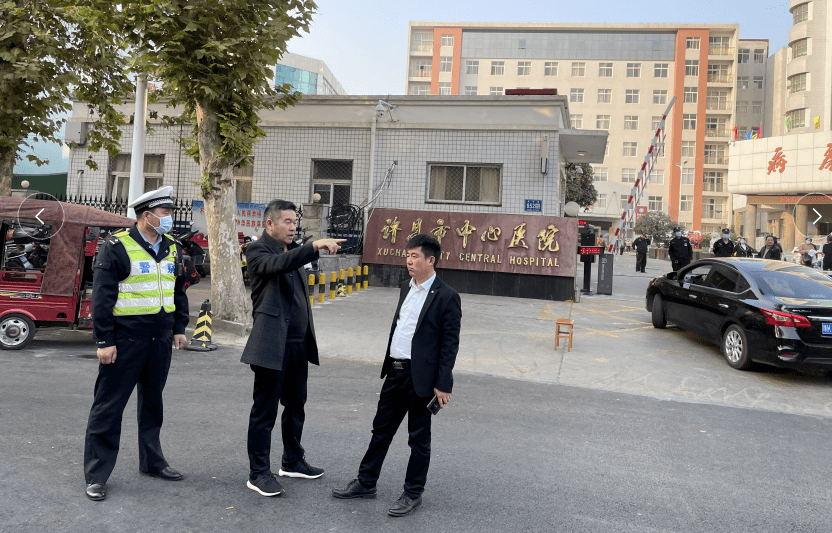 中心醫院南門的華佗路為何變成了停車場