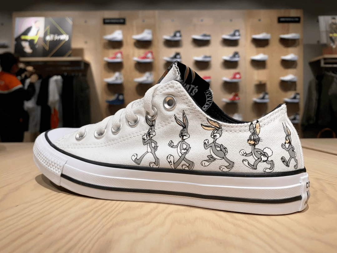 恒健运动 ● 匡威converse x 兔八哥联名系列大曝光,限量发售!