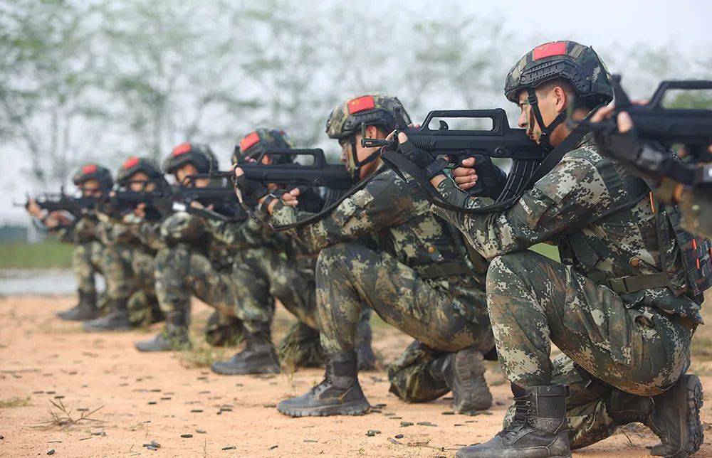 武警儋州支队:特战分队驻训砺精兵