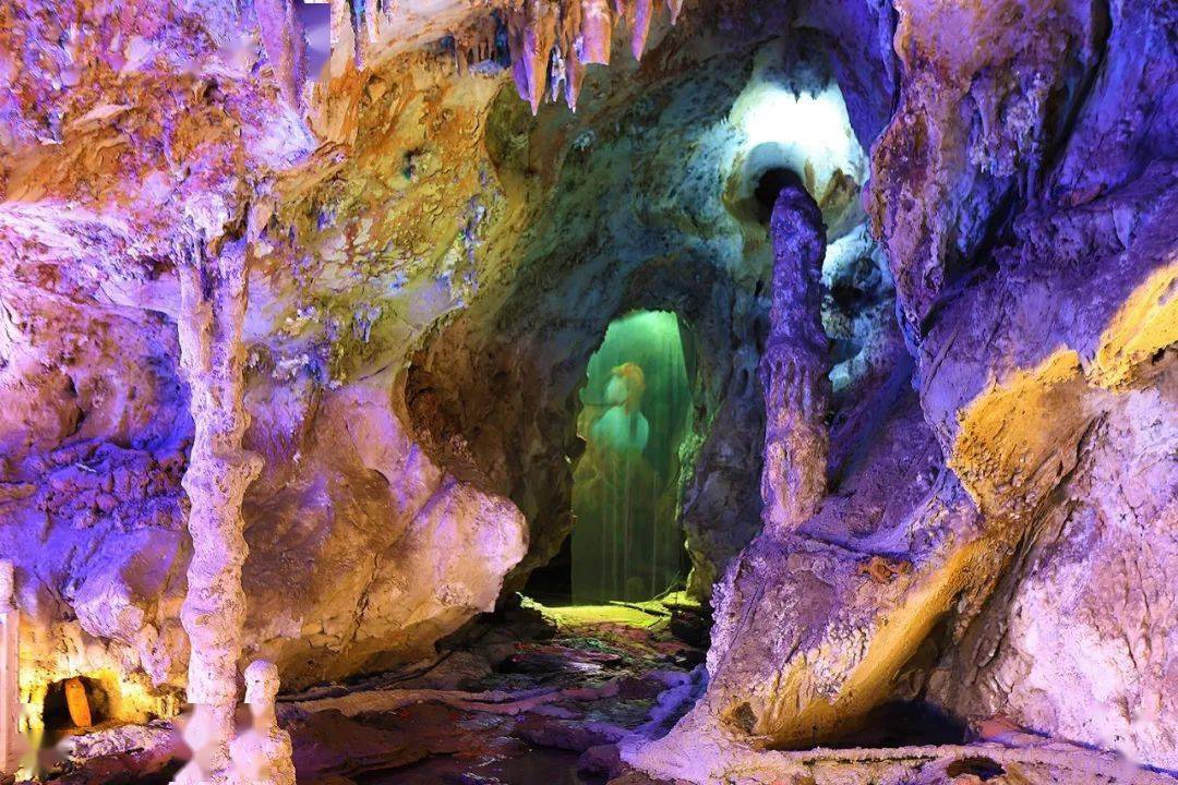 事发云浮蟠龙洞自己看现场