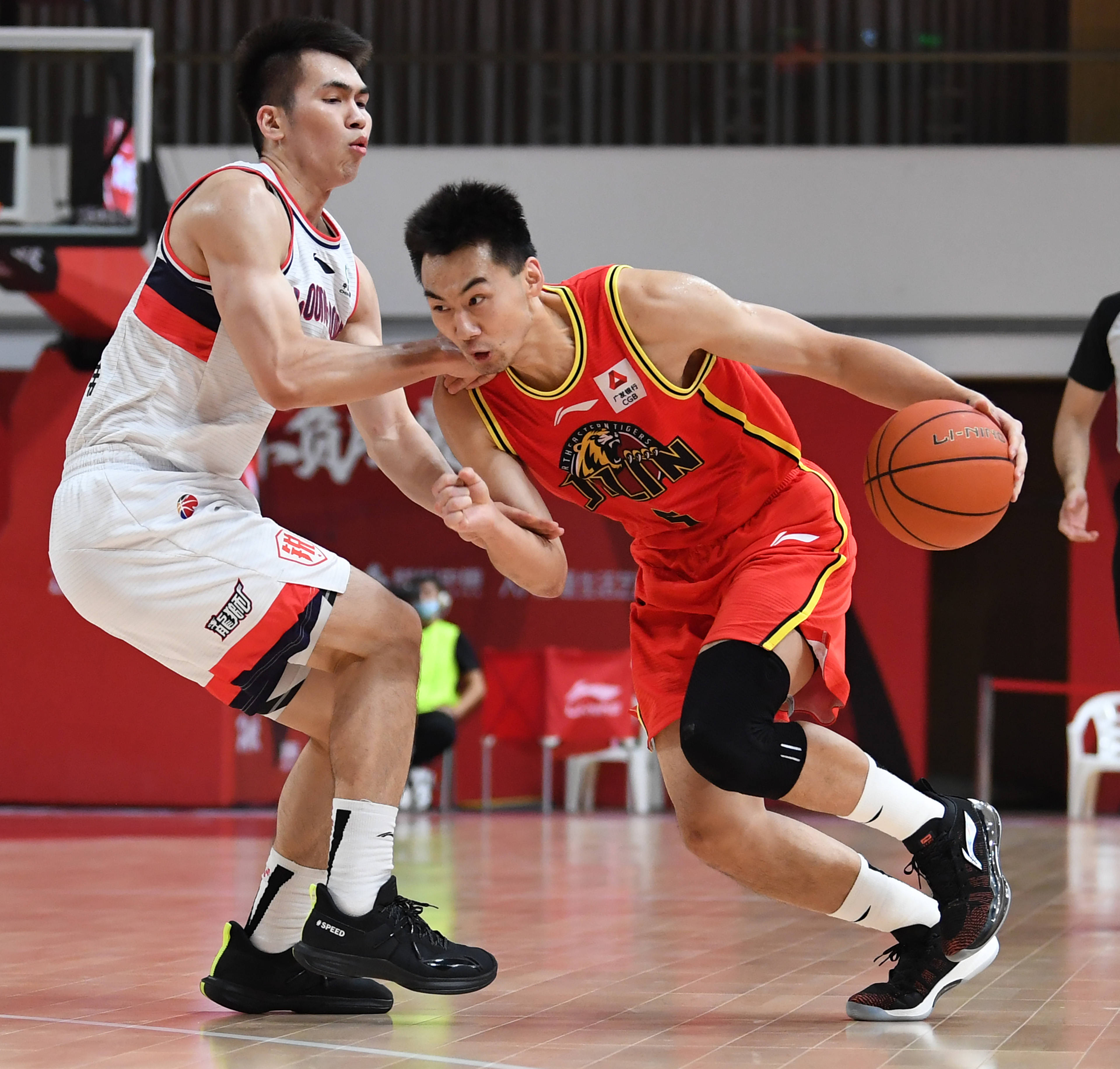 篮球cba第一阶段九台农商银行胜时代中国广州队