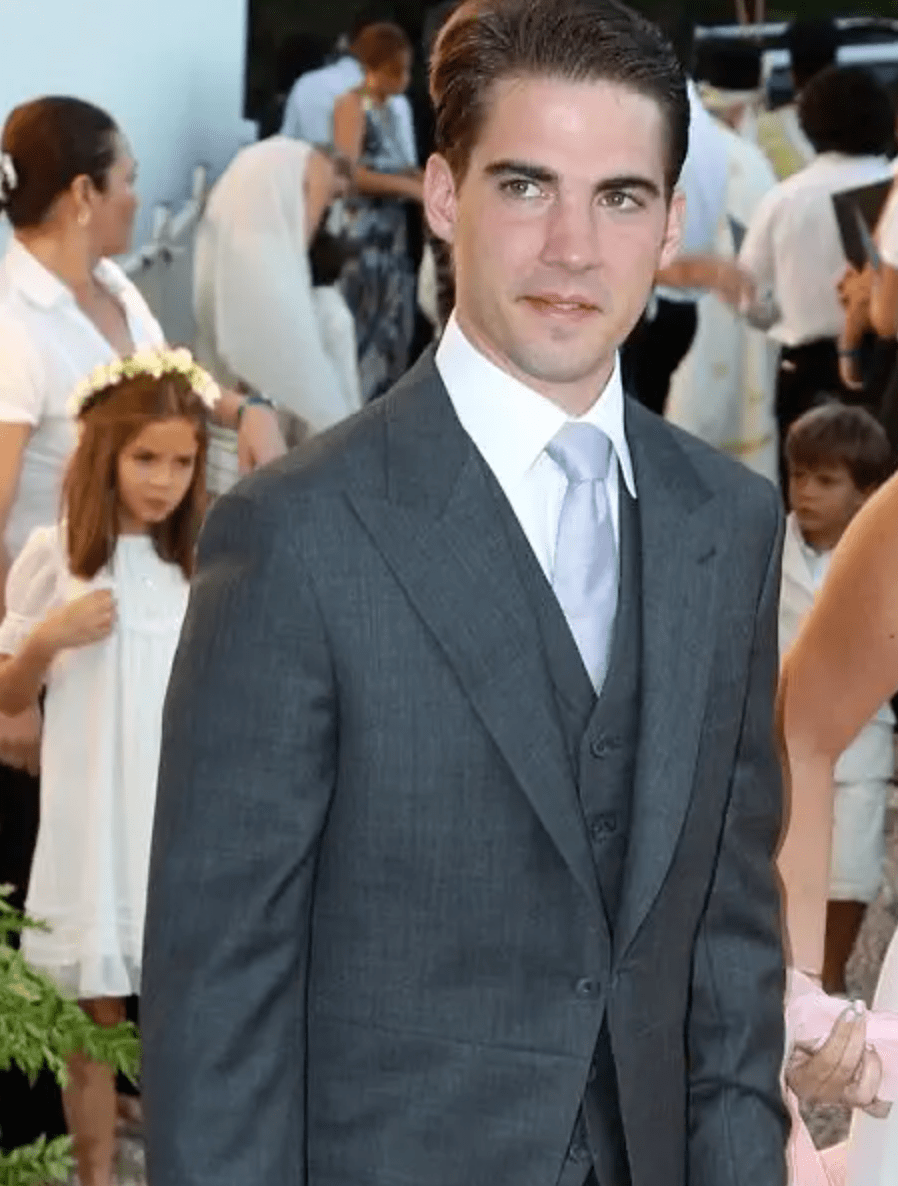 希腊王子与瑞士壕独女低调订婚美貌头衔换票子欧洲王室一家亲